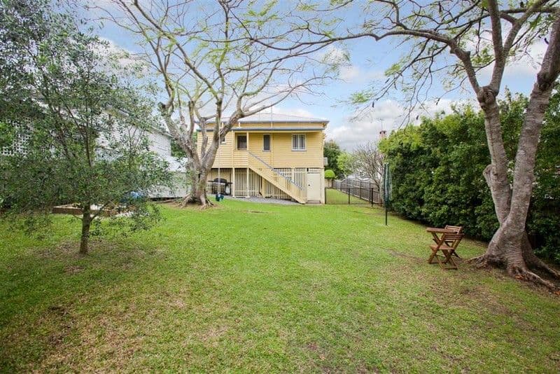 5 Gibson Crescent, HOLLAND PARK QLD 4121, Holland Park - Thumbnail 8