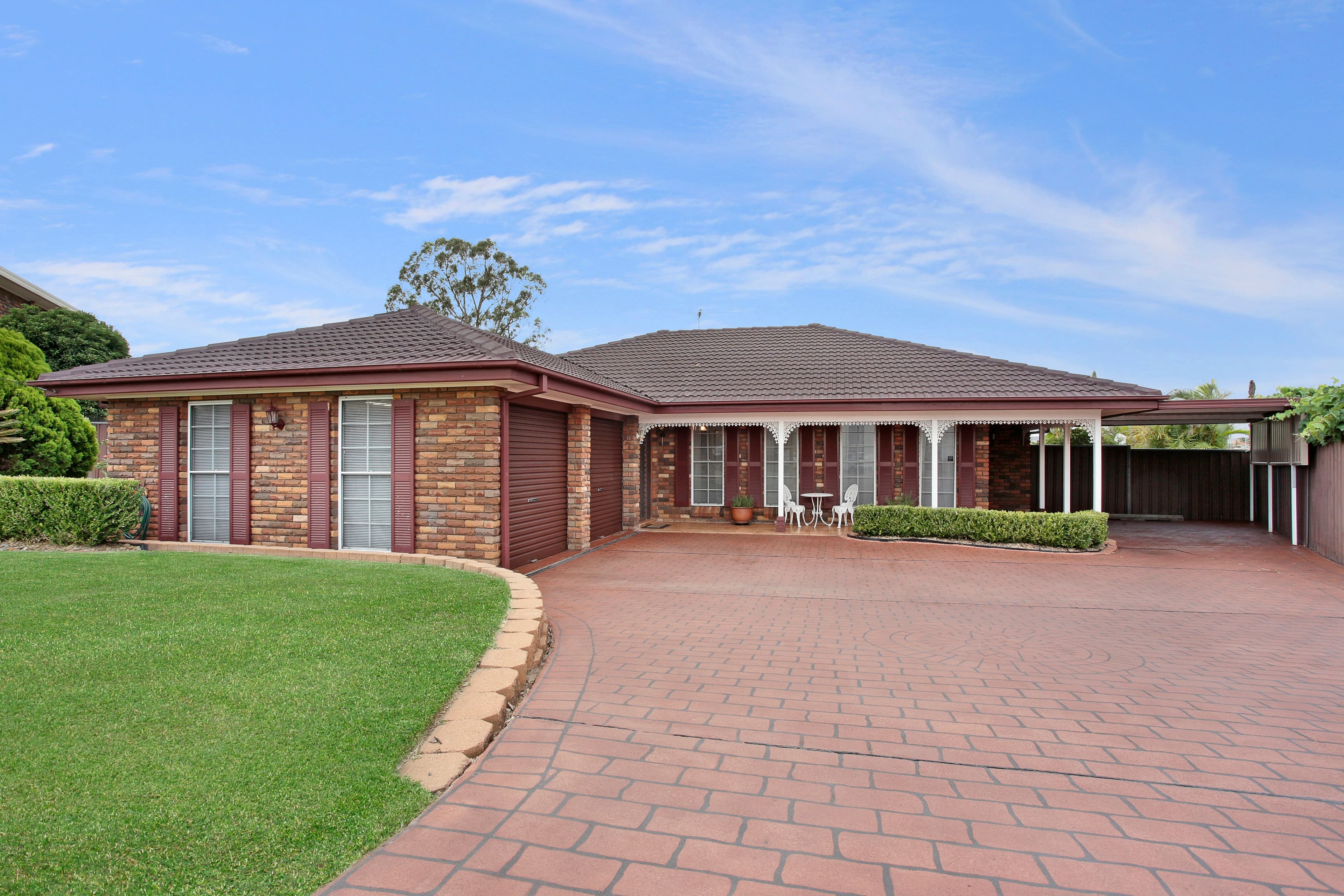 3 Intrepid Place, Greenfield Park - Image 1