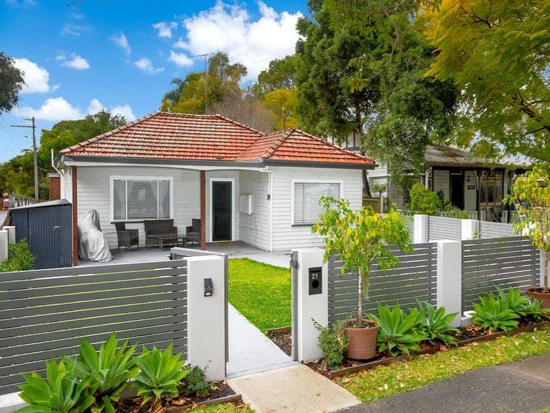 21 Cropley Street, Rhodes - Image 1