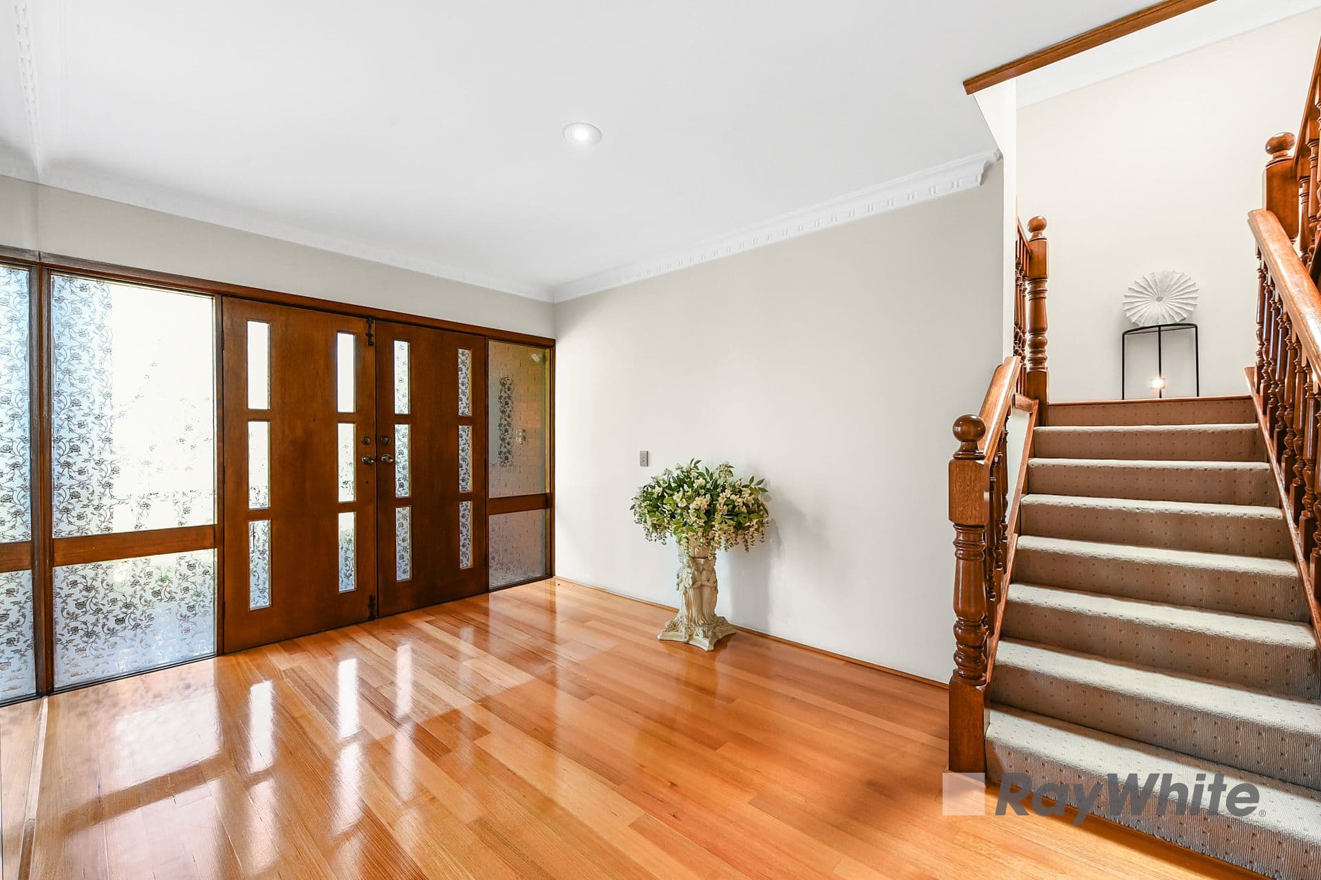 17 Daniel Solander Drive, Endeavour Hills VIC 3802, Endeavour Hills - Thumbnail 3