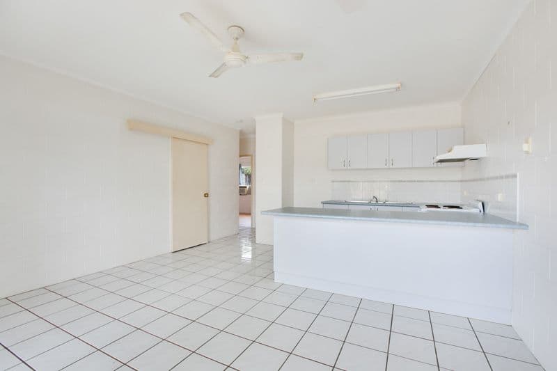 24 Hill Street, MANUNDA QLD 4870, Manunda - Thumbnail 3