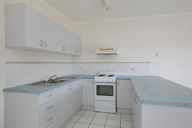 24 Hill Street, MANUNDA QLD 4870, Manunda - Thumbnail 5