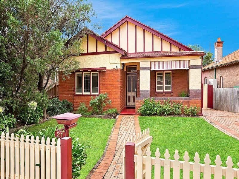 21 Lloyd George Avenue, Concord - Image 1