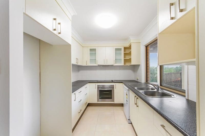 14 Pago Terrace, Pacific Pines - Thumbnail 6