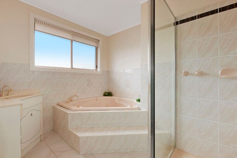 18 Higgins Close, DINGLEY VILLAGE VIC 3172, Dingley Village - Thumbnail 7
