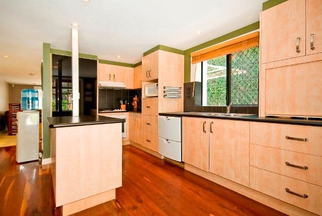 52 Greenview Avenue, ROCHEDALE SOUTH QLD 4123, Rochedale South - Thumbnail 6