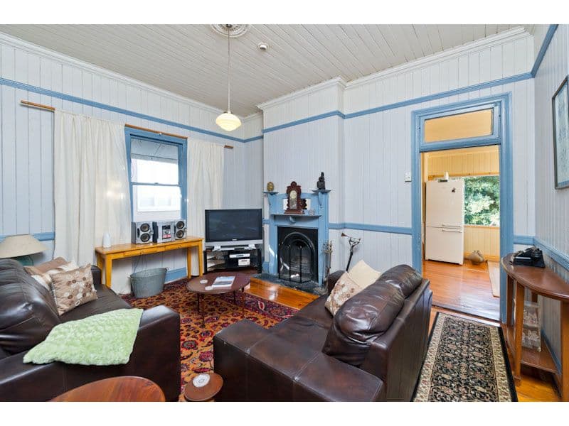 33 Swan Terrace, WINDSOR QLD 4030, Windsor - Thumbnail 2