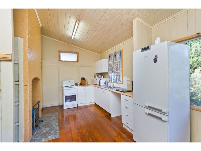33 Swan Terrace, WINDSOR QLD 4030, Windsor - Thumbnail 7