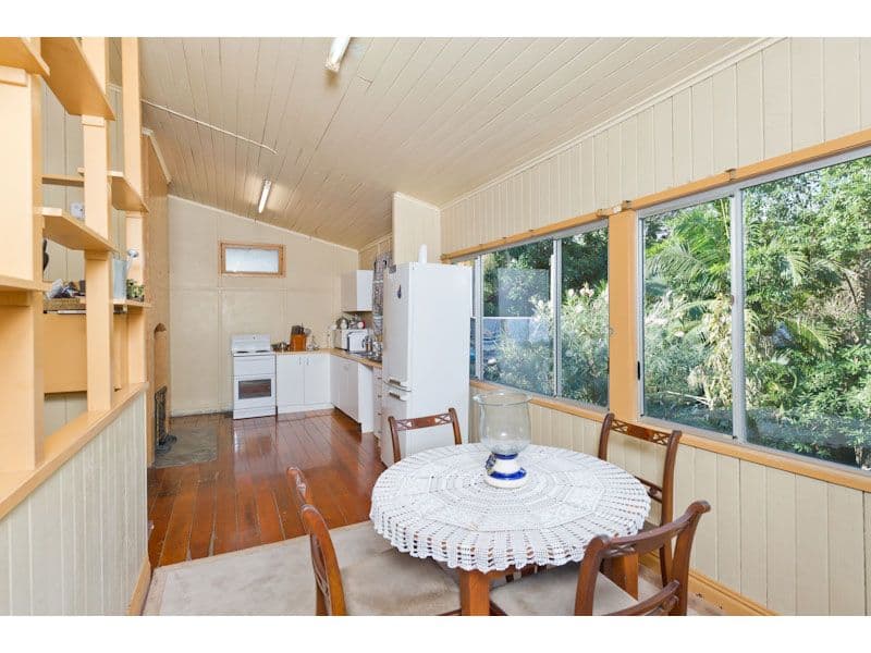 33 Swan Terrace, WINDSOR QLD 4030, Windsor - Thumbnail 8