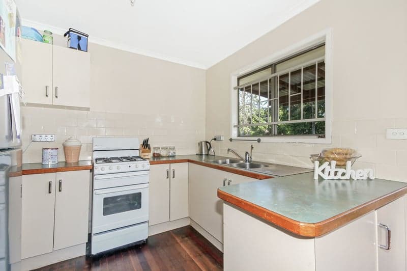 147 Bells Pocket Road, Strathpine - Thumbnail 2