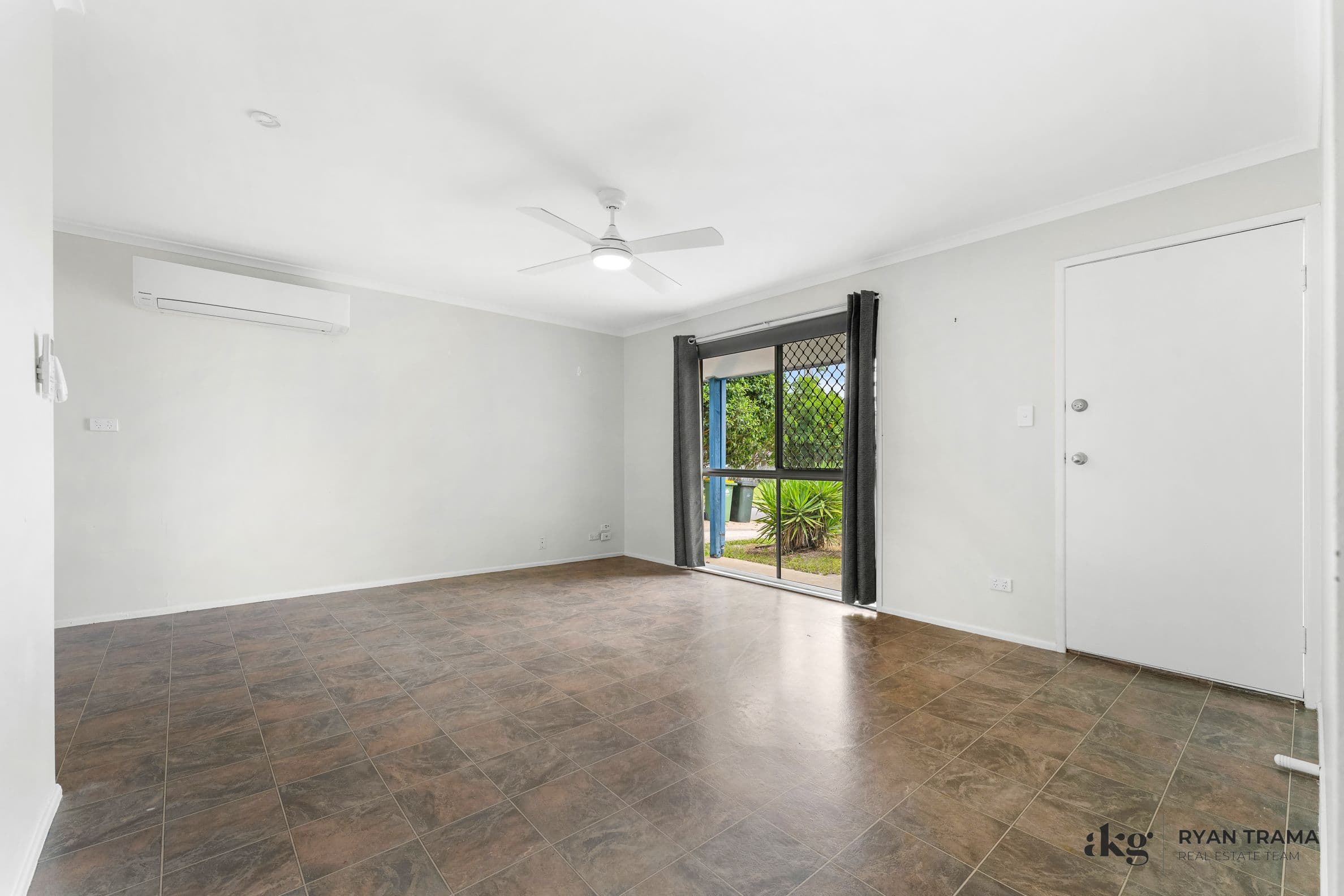 38 Yolla Street, Eagleby QLD 4207, Eagleby - Thumbnail 6