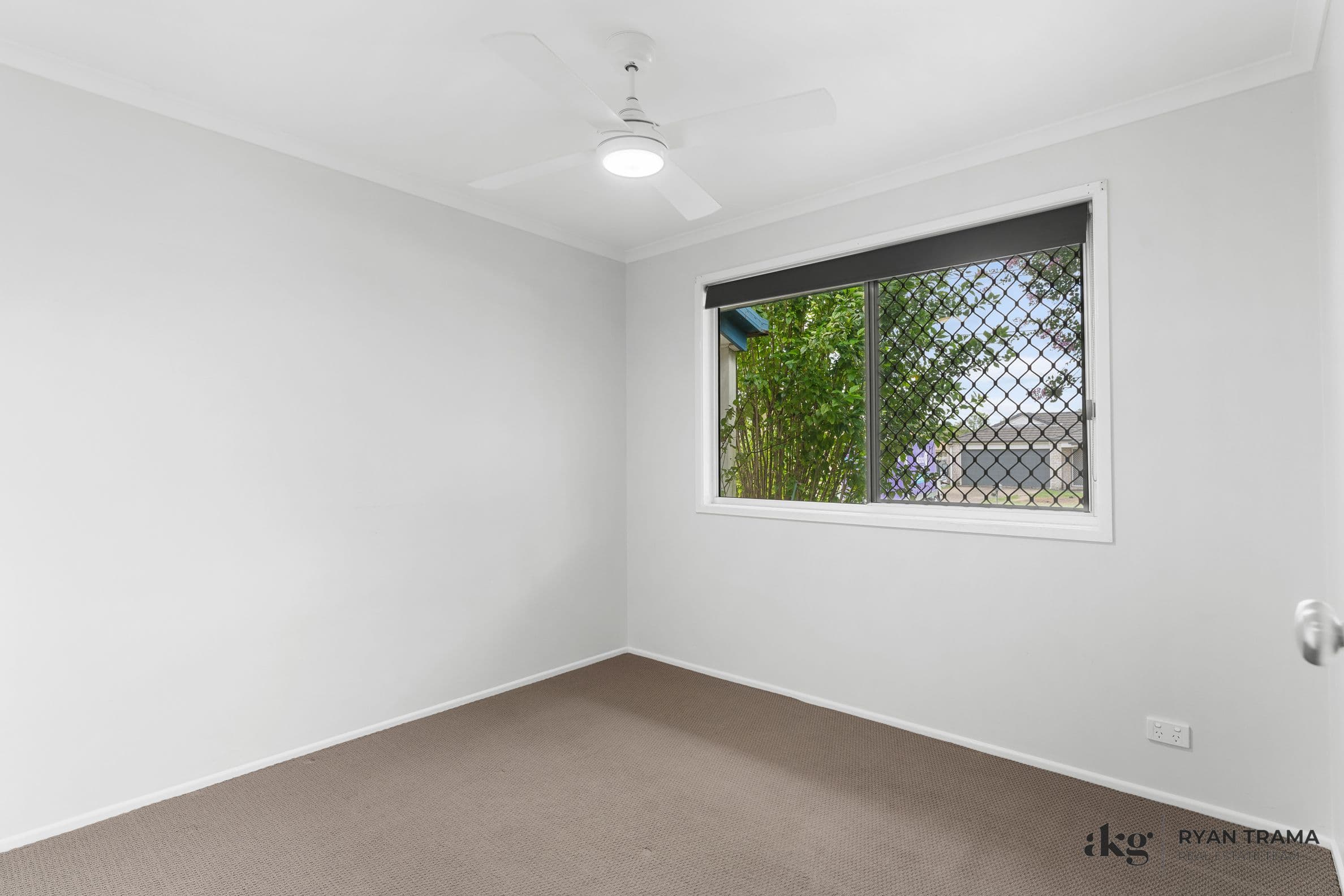 38 Yolla Street, Eagleby QLD 4207, Eagleby - Thumbnail 8