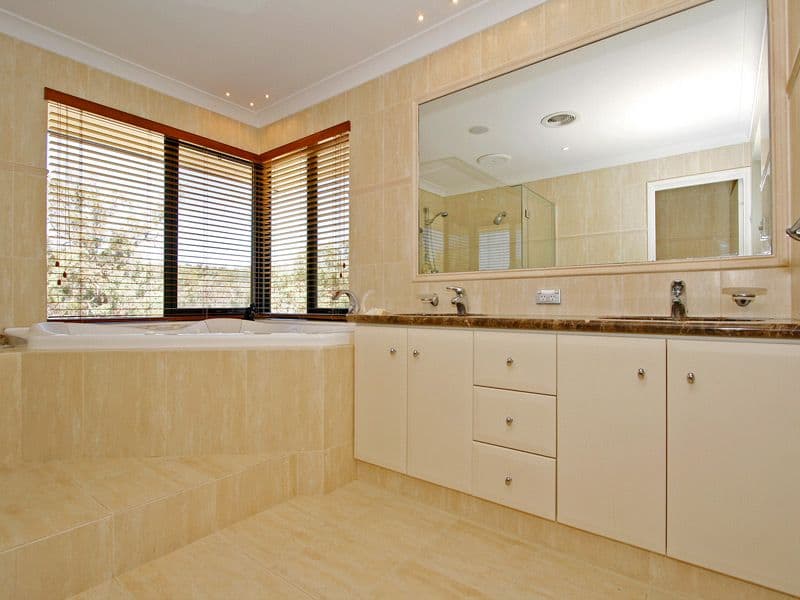 154 Ridge Hill Road, GOOSEBERRY HILL WA 6076, Gooseberry Hill - Thumbnail 7