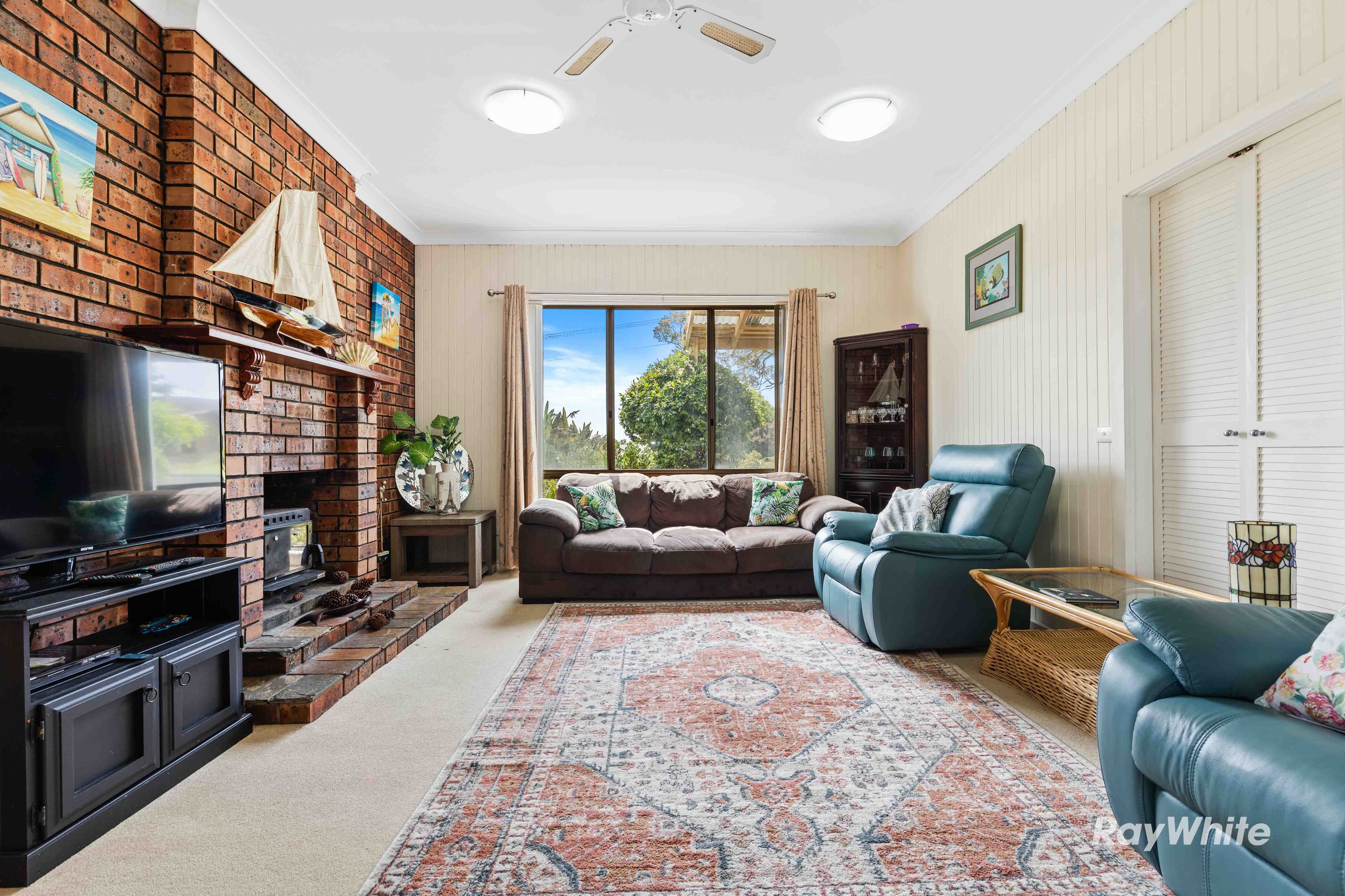 40 Hilltop Crescent, Surf Beach NSW 2536, Surf Beach - Thumbnail 4