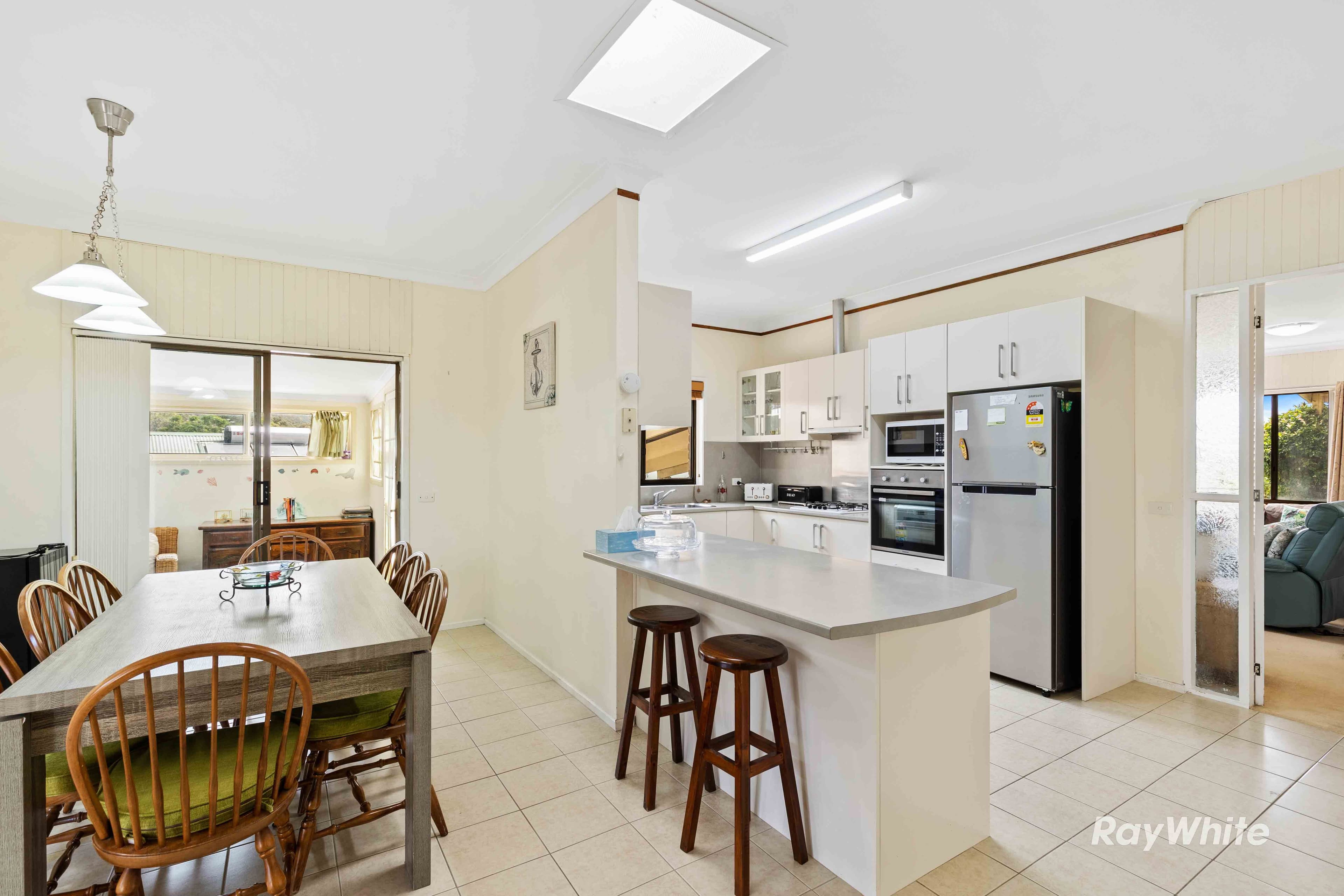 40 Hilltop Crescent, Surf Beach NSW 2536, Surf Beach - Thumbnail 8