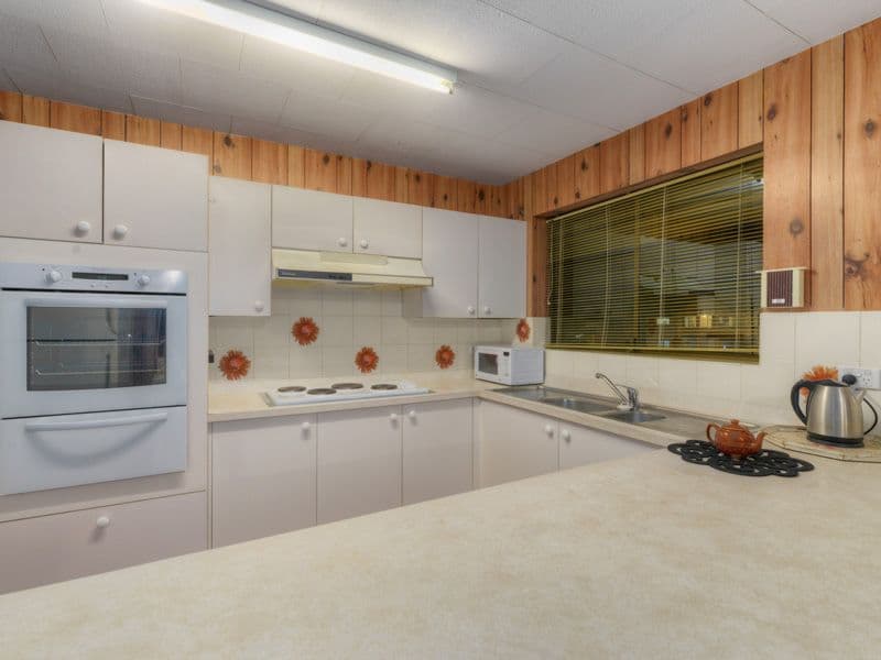 32 Swann Road, TARINGA QLD 4068, Taringa - Thumbnail 6
