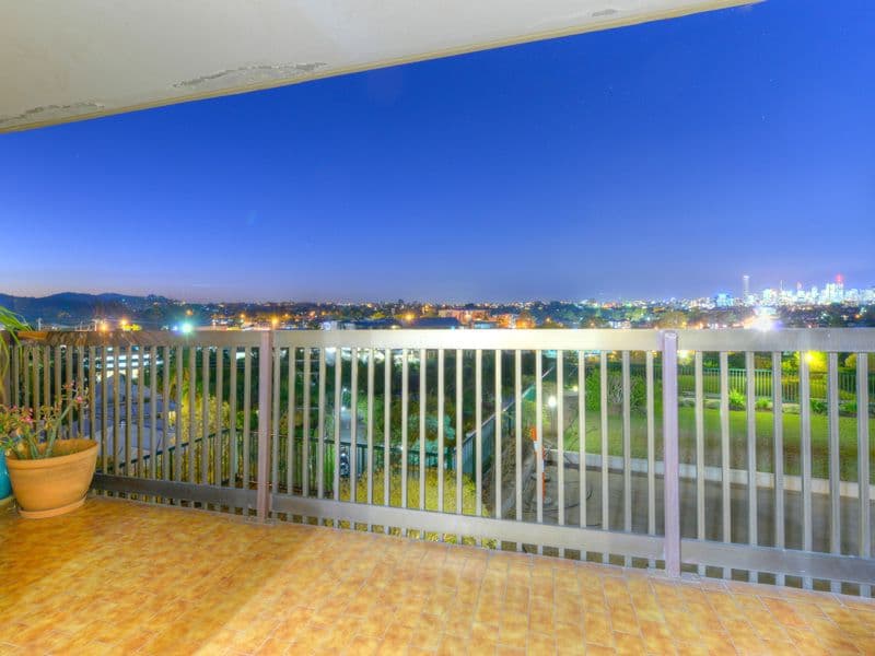 32 Swann Road, TARINGA QLD 4068, Taringa - Thumbnail 7