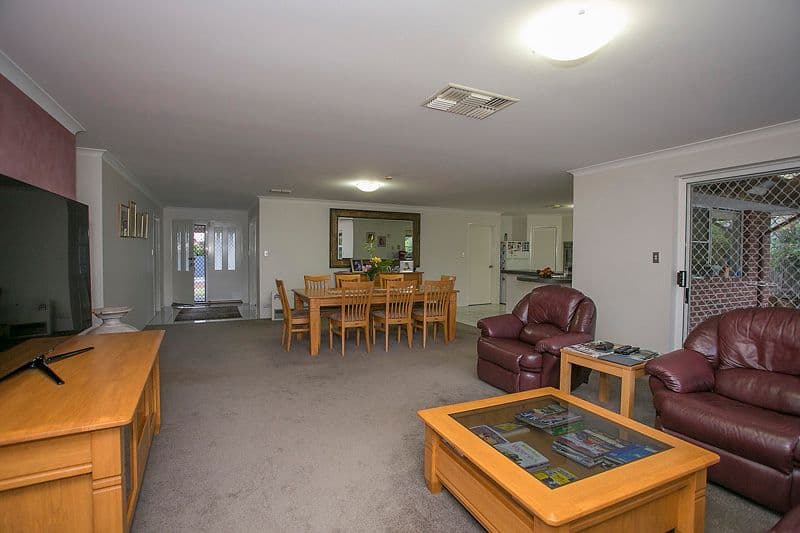 11 Orange Valley, KALAMUNDA WA 6076, Kalamunda - Thumbnail 4