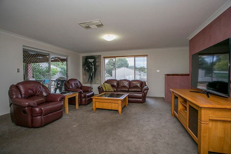 11 Orange Valley, KALAMUNDA WA 6076, Kalamunda - Thumbnail 7