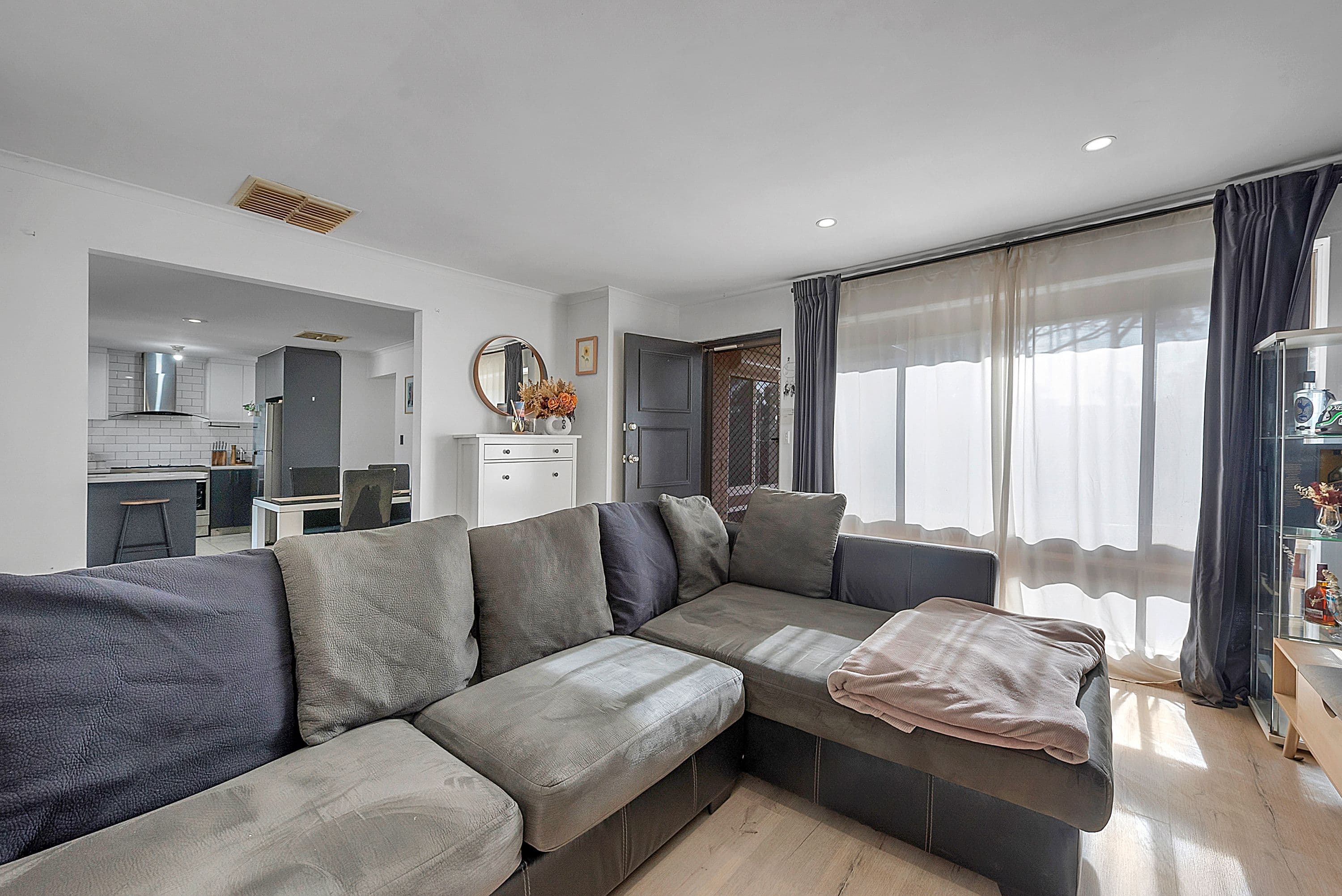 9 Lombard Avenue, Paralowie SA 5108, Paralowie - Thumbnail 4