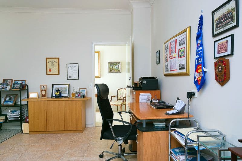 7 Greenway Circuit, MOUNT OMMANEY QLD 4074, Mount Ommaney - Thumbnail 7