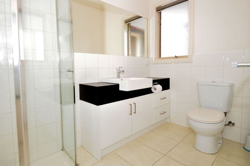 20 Leonie Close, SOUTH MORANG VIC 3752, South Morang - Thumbnail 6