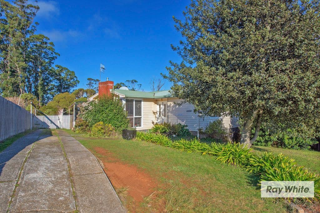 4 Southern Place, Somerset TAS 7322, Somerset - Image 1
