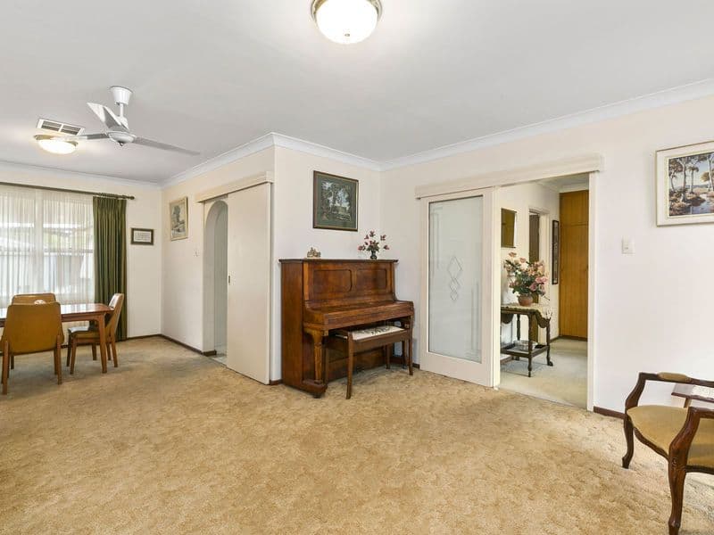 12 Smith Avenue, Hove SA 5048, Hove - Thumbnail 6