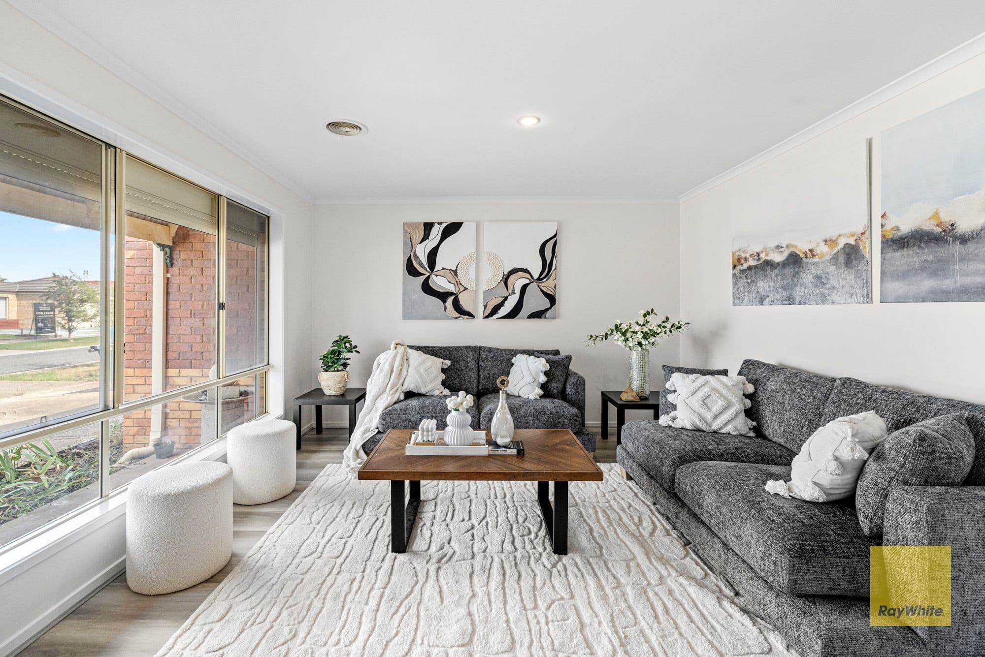 41 Toulouse Crescent, Hoppers Crossing VIC 3029, Hoppers Crossing - Thumbnail 2