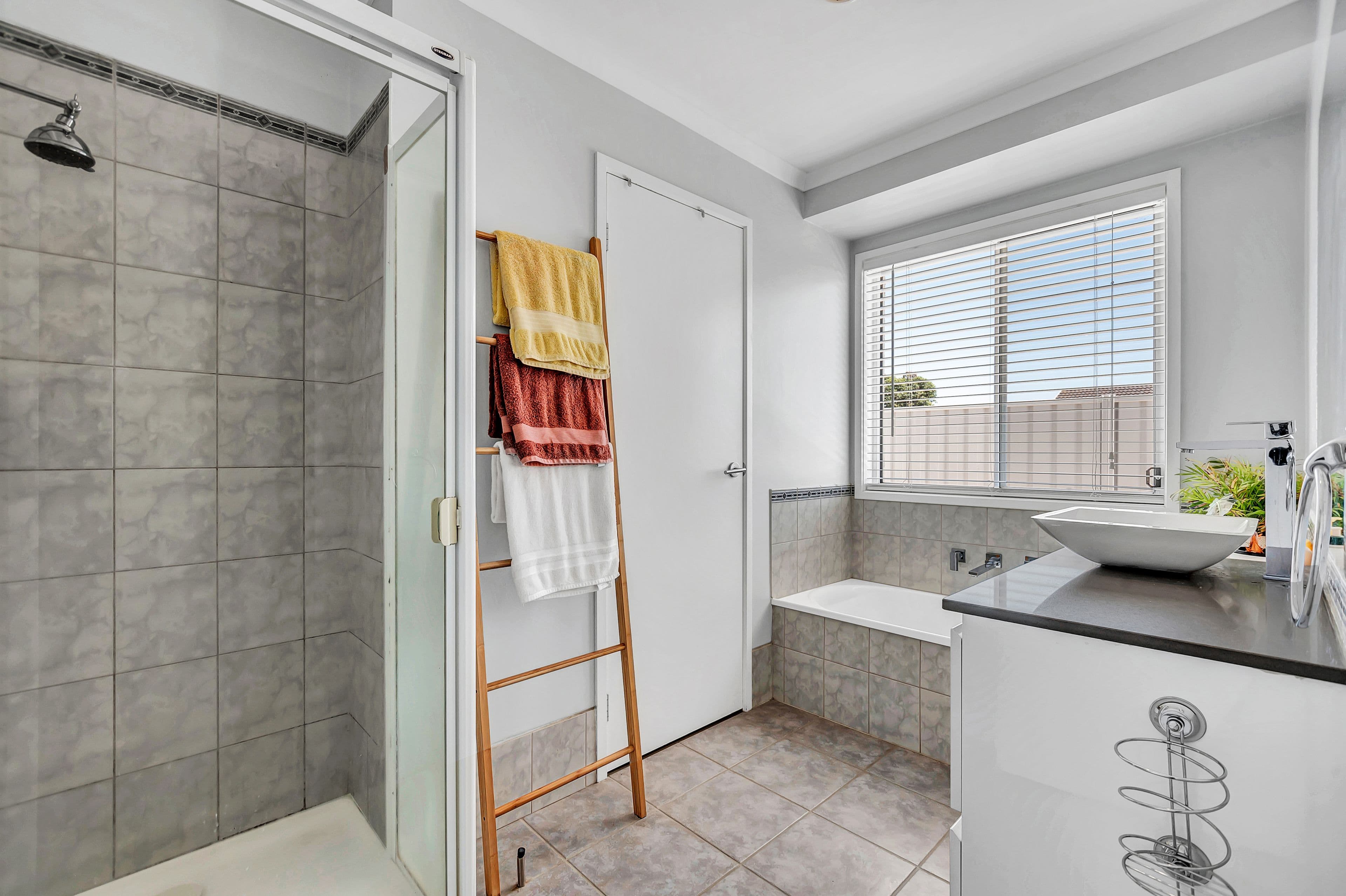 58 Allenby Road, Hillside VIC 3037, Hillside - Thumbnail 4