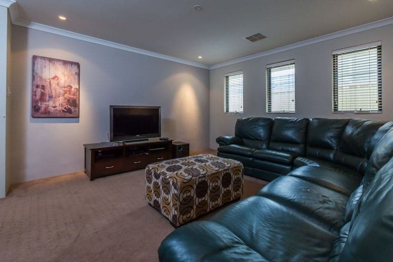 10 Tipperary Bend, Canning Vale WA 6155, Canning Vale - Thumbnail 4