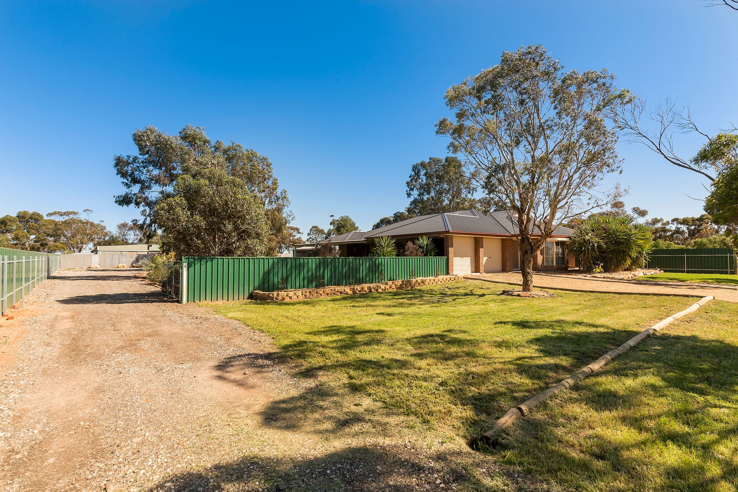26 Hall Road, REDBANKS SA 5502, Redbanks - Thumbnail 2