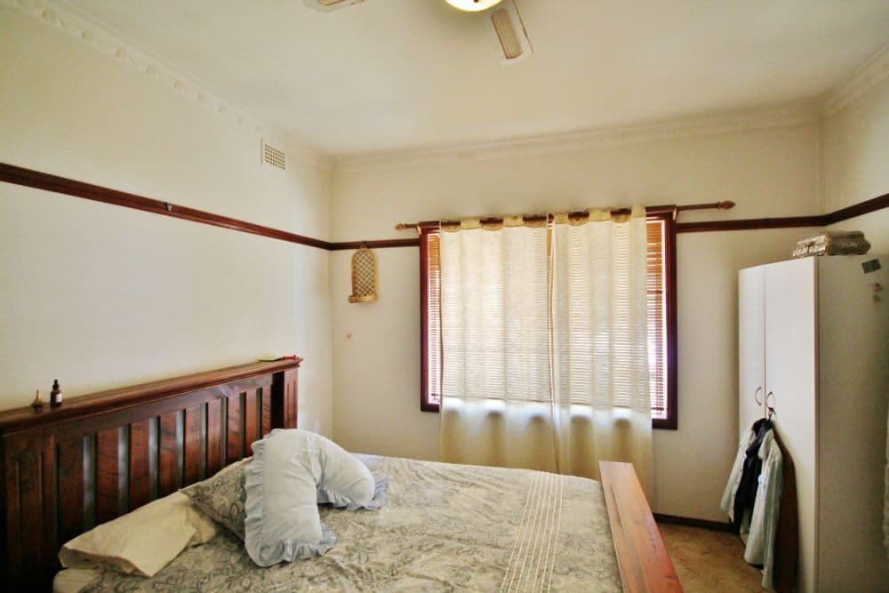 60 Murringo Street, YOUNG NSW 2594, Young - Thumbnail 6