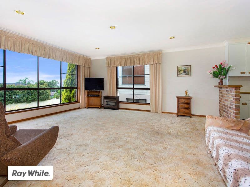 53 Hoskings Crescent, Kiama Downs - Thumbnail 2