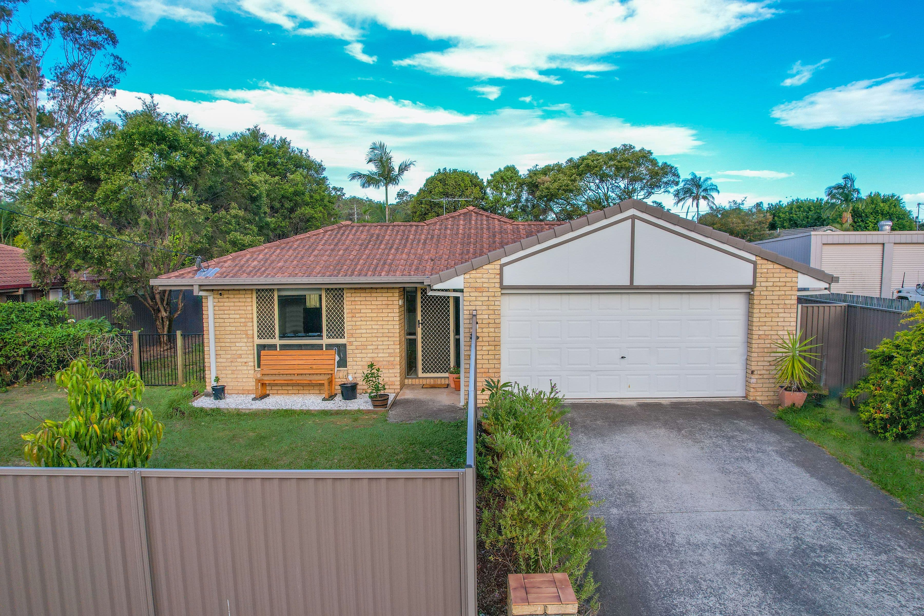 21 Lipscombe Road, Deception Bay QLD 4508, Deception Bay - Thumbnail 2
