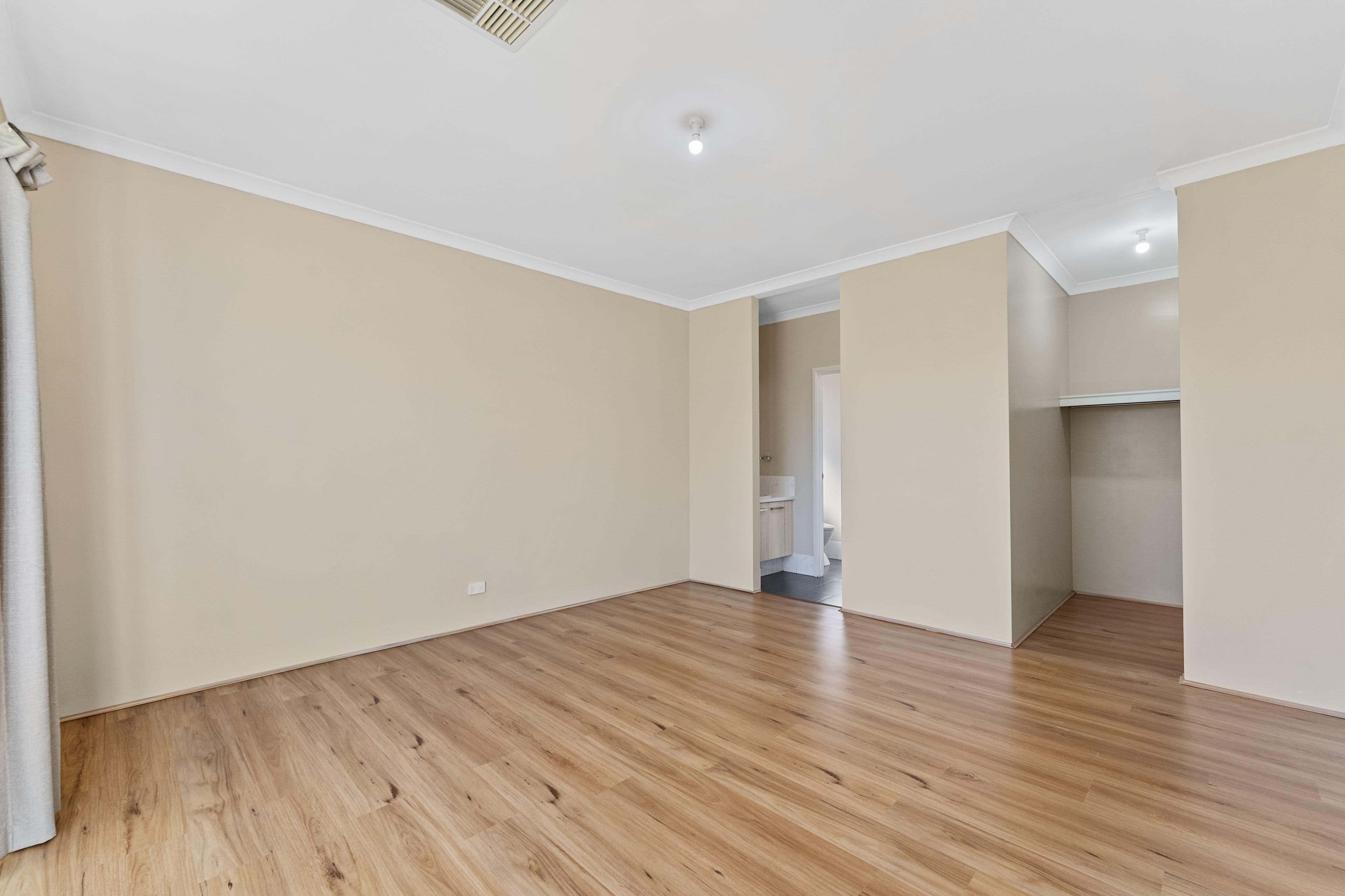 16 Dunlop Street, Baldivis WA 6171, Baldivis - Thumbnail 6