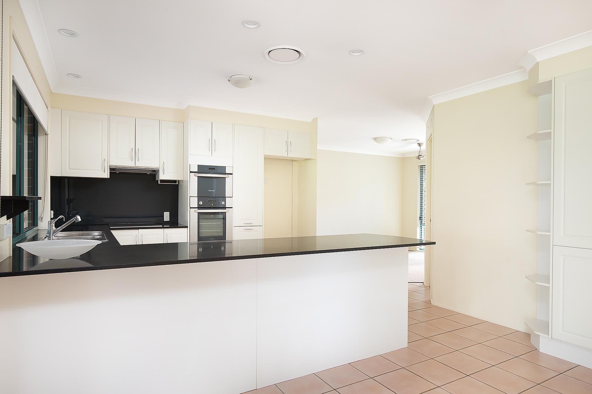 7 Honeysuckle Place, Forest Lake QLD 4078, Forest Lake - Thumbnail 4