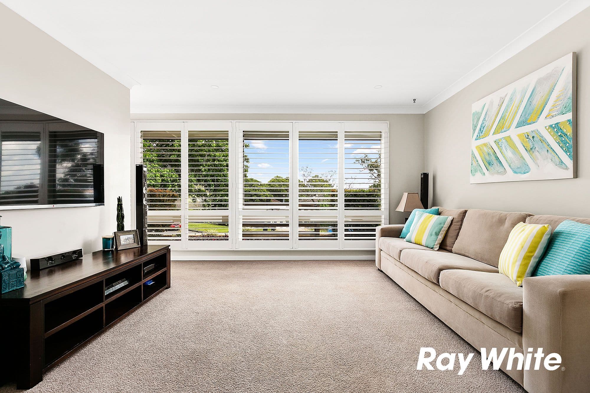 10 Buckeridge Place, Kellyville - Thumbnail 2