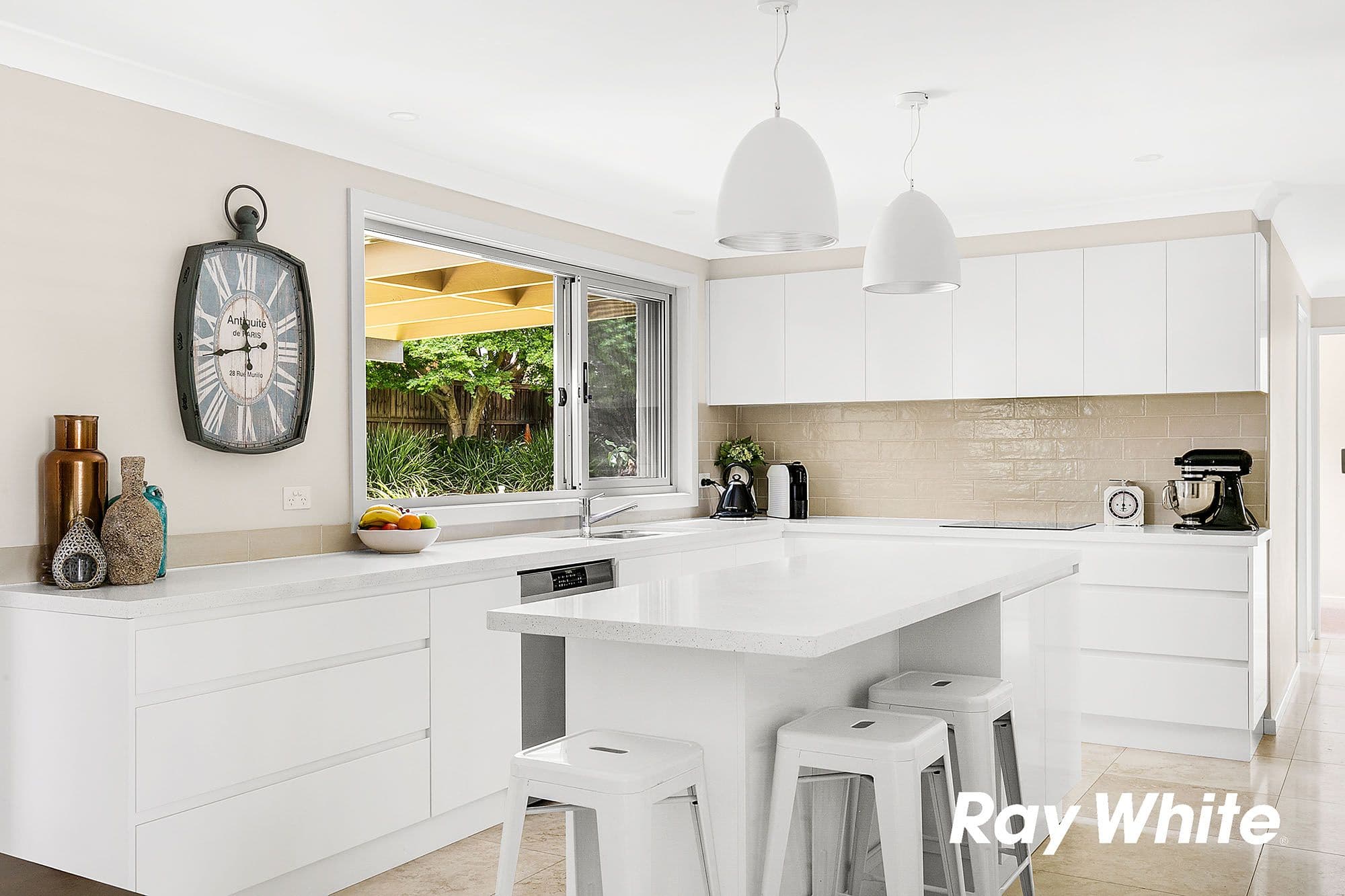 10 Buckeridge Place, Kellyville - Thumbnail 5