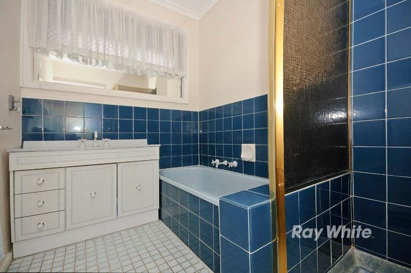 13 Mingana Road, WANTIRNA SOUTH VIC 3152, Wantirna South - Thumbnail 7