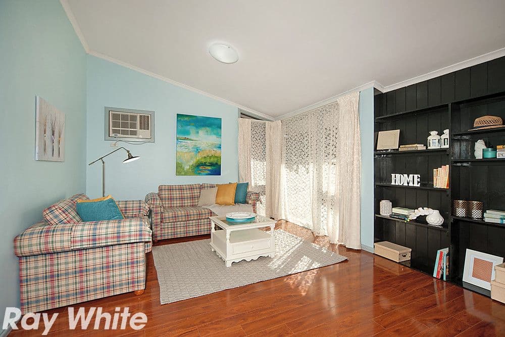 64 Candowie Crescent, Baulkham Hills - Thumbnail 6