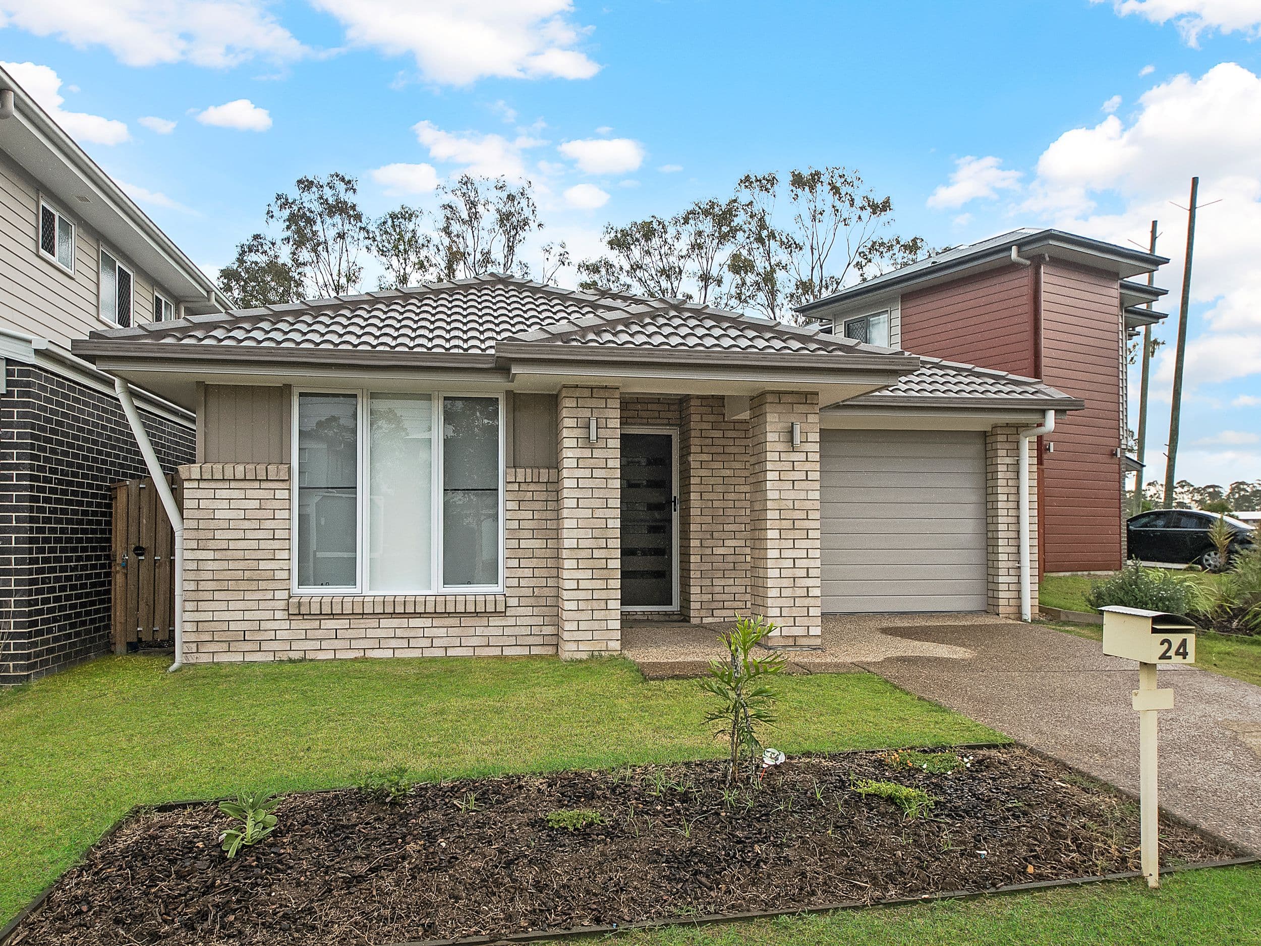 24 Tasman Boulevard, Fitzgibbon QLD 4018, Fitzgibbon - Image 1