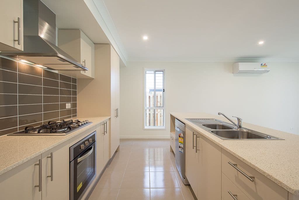 24 Tasman Boulevard, Fitzgibbon QLD 4018, Fitzgibbon - Thumbnail 2