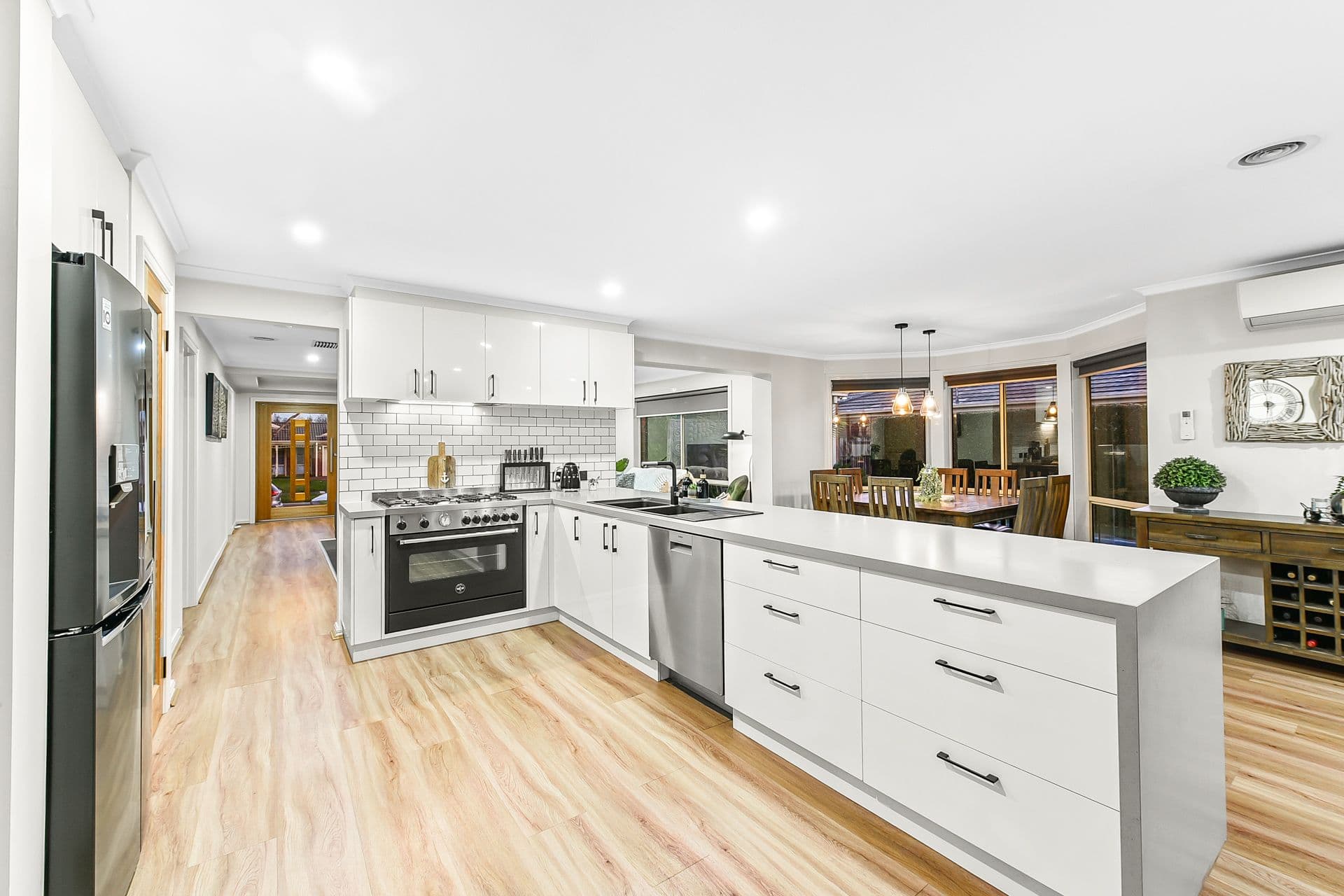 14 Emperor Road, Berwick VIC 3806, Berwick - Thumbnail 7