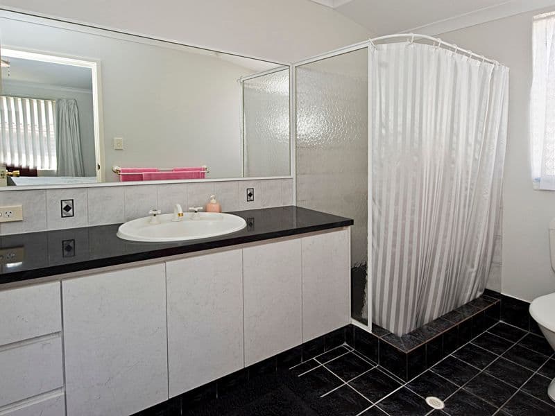 29 Swinden Court, MADDINGTON WA 6109, Maddington - Thumbnail 5