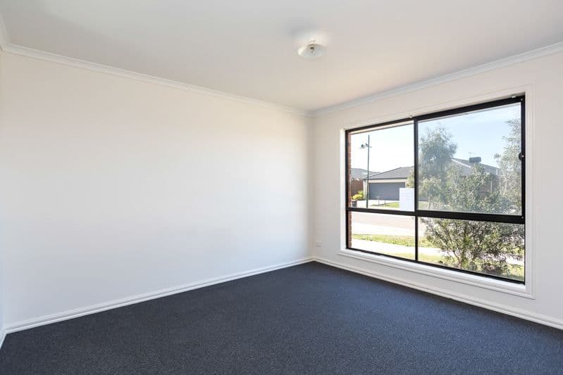 15 Light Fingers Street, KURUNJANG VIC 3337, Kurunjang - Thumbnail 5