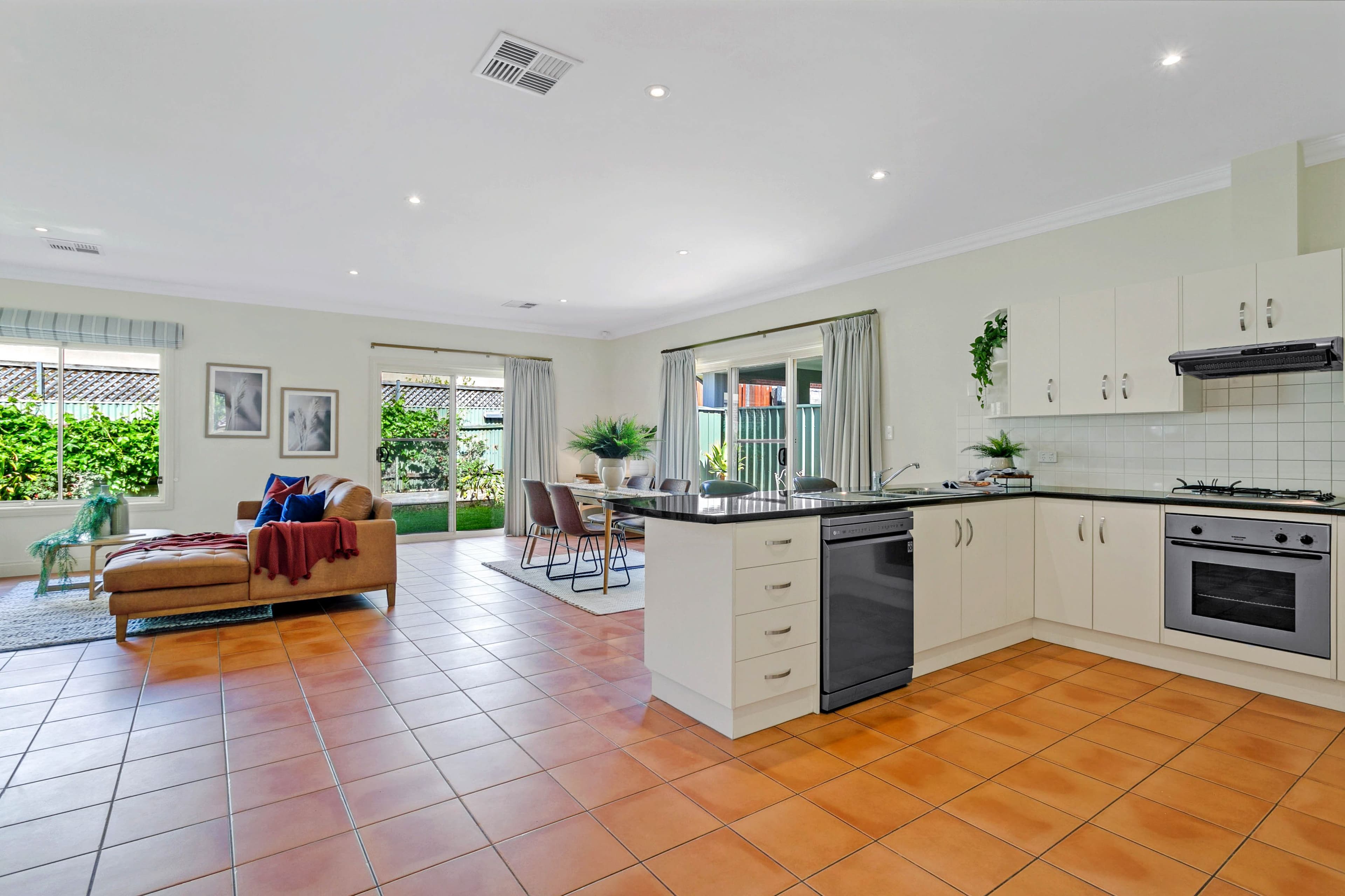 89 Barnes Road, Glynde SA 5070, Glynde - Thumbnail 3