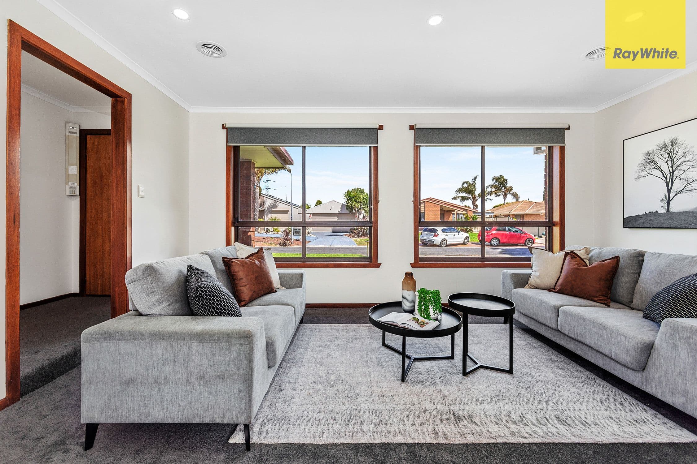 12 Penola Close, St Albans VIC 3021, St Albans - Thumbnail 2