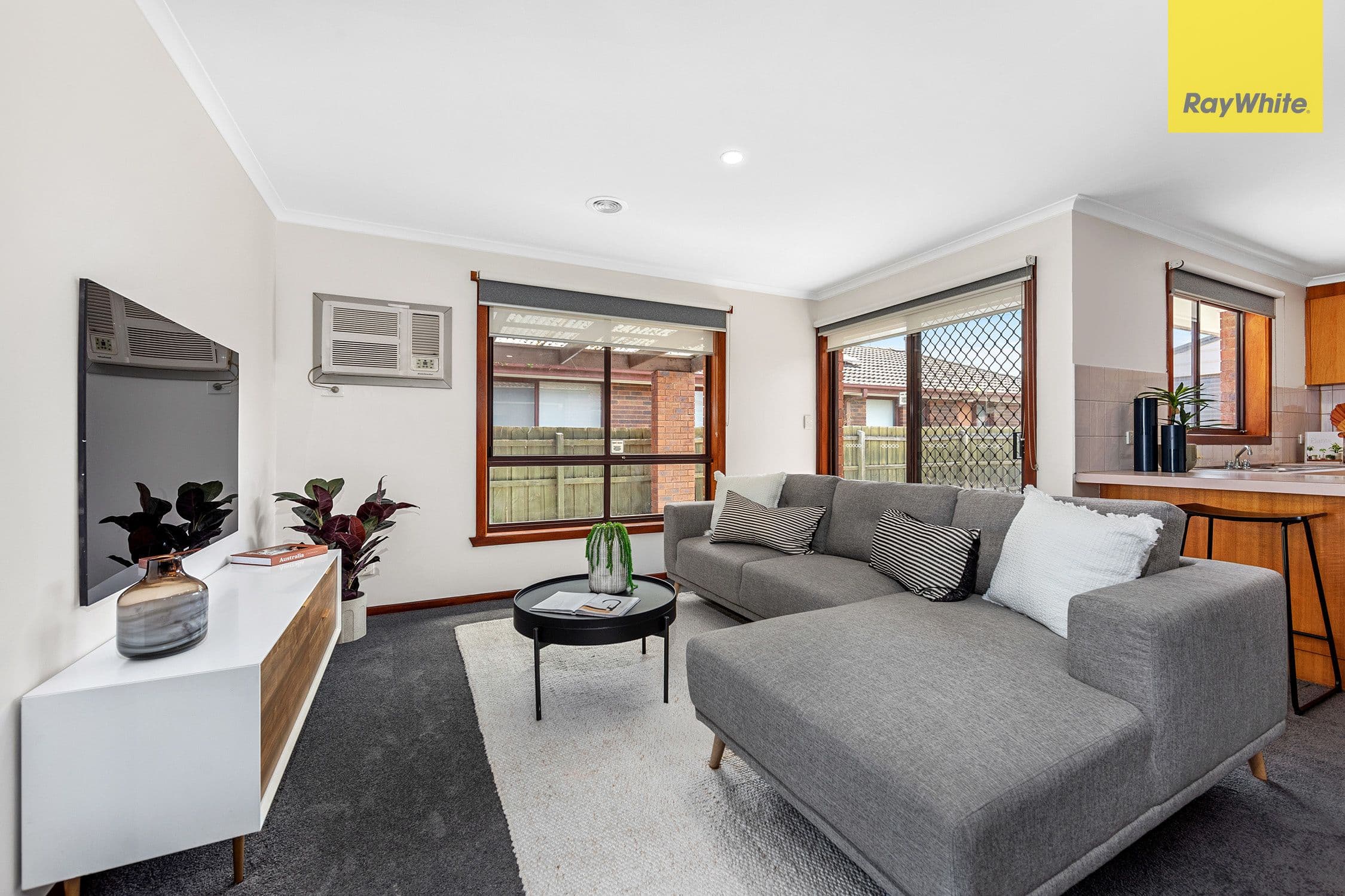 12 Penola Close, St Albans VIC 3021, St Albans - Thumbnail 4