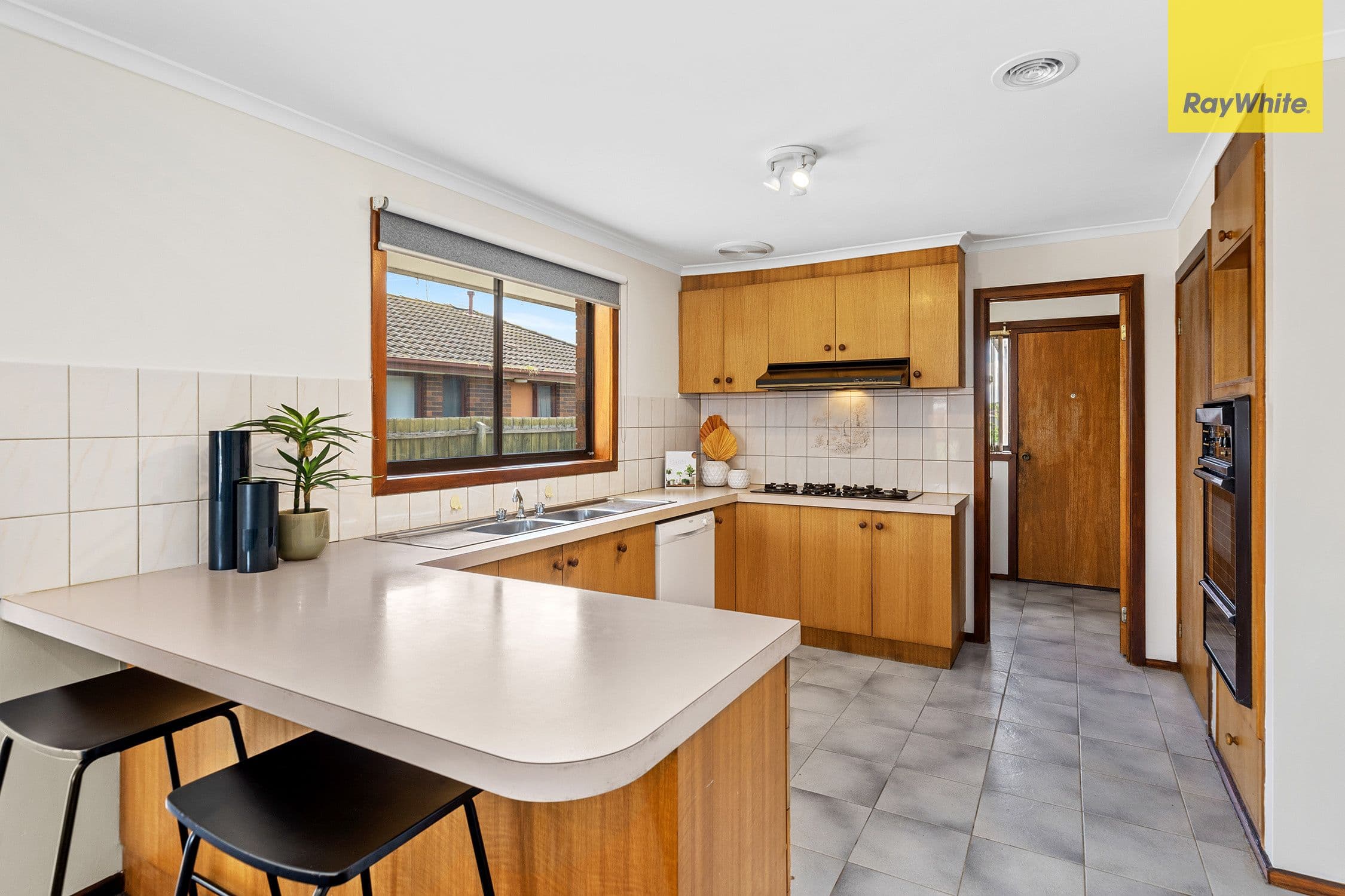 12 Penola Close, St Albans VIC 3021, St Albans - Thumbnail 5